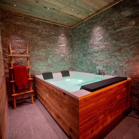 Engadin - Private Retreat & -st Moritz - Val Apartment Bever