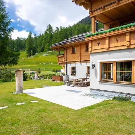Engadin - Private Retreat & -st Moritz - Val Appartement